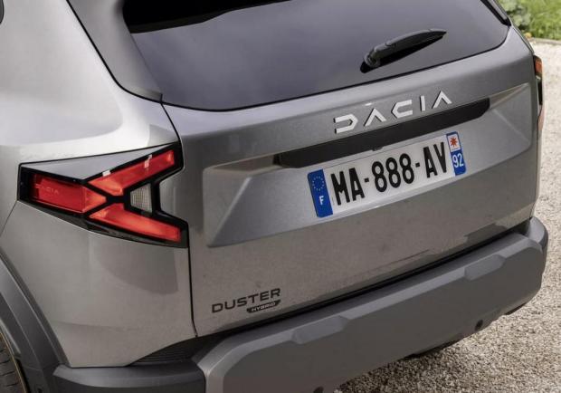 Nuova Dacia Duster 2024 4