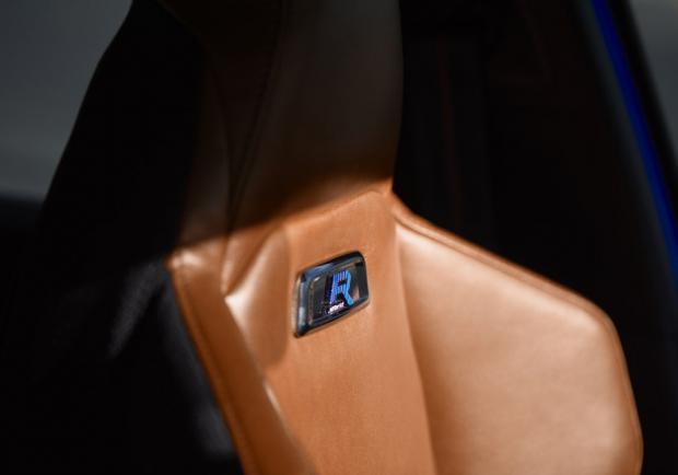 Peugeot 308 R Hybrid dettaglio sedili