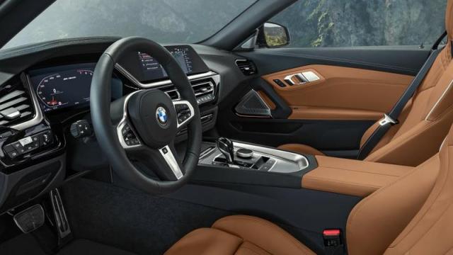 BMW Z4 M interni 1
