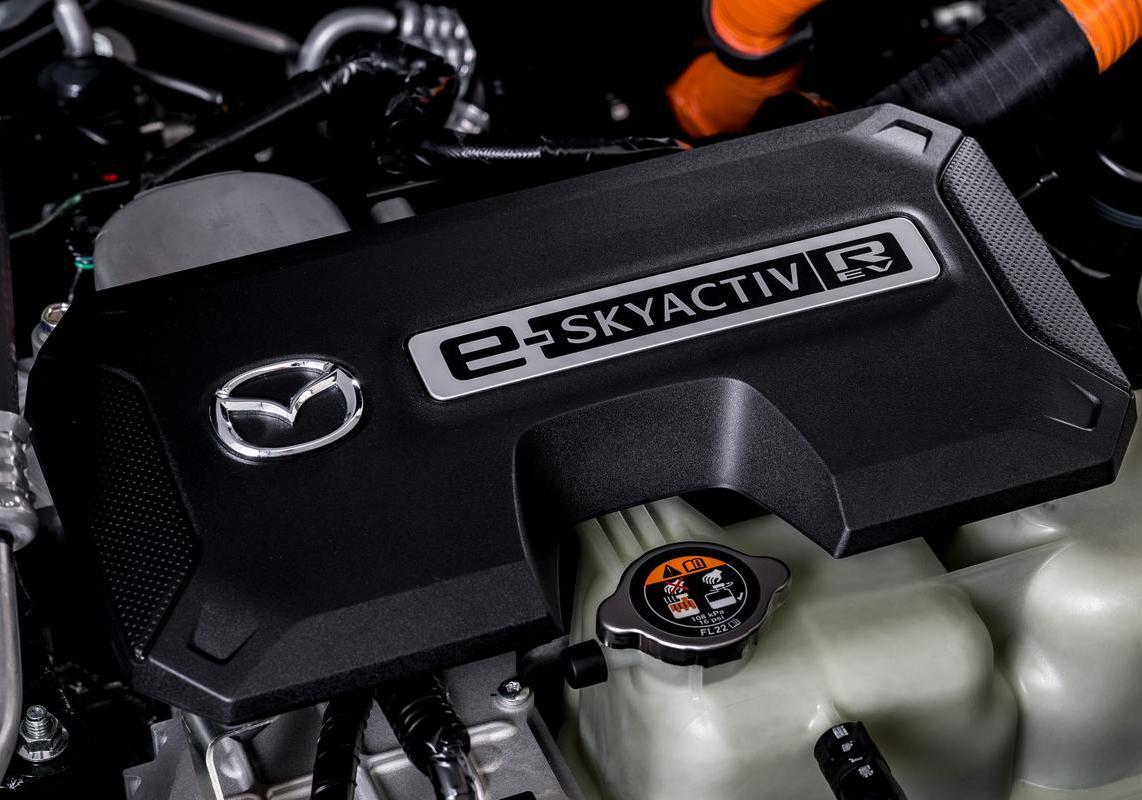 Mazda MX-30 R-EV motore wankel foto