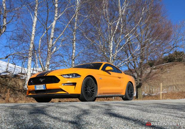 Ford Mustang 5.0 V8 GT automatica