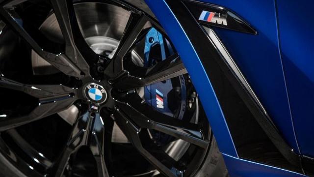 BMW Nuova X7 M 3