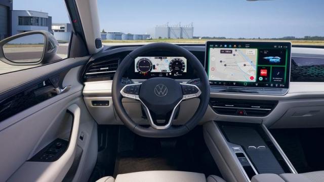 Volkswagen Nuova Passat Variant